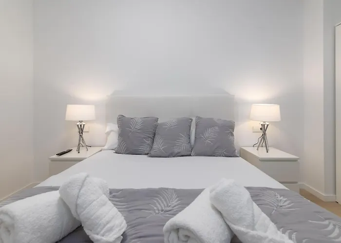 Apartup Turia River Park Apartment